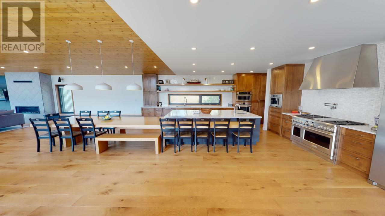 1731 Victoria Avenue, Windermere, British Columbia  V0B 2L2 - Photo 74 - 10342877