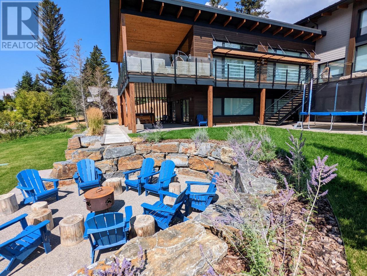 1731 Victoria Avenue, Windermere, British Columbia  V0B 2L2 - Photo 73 - 10342877