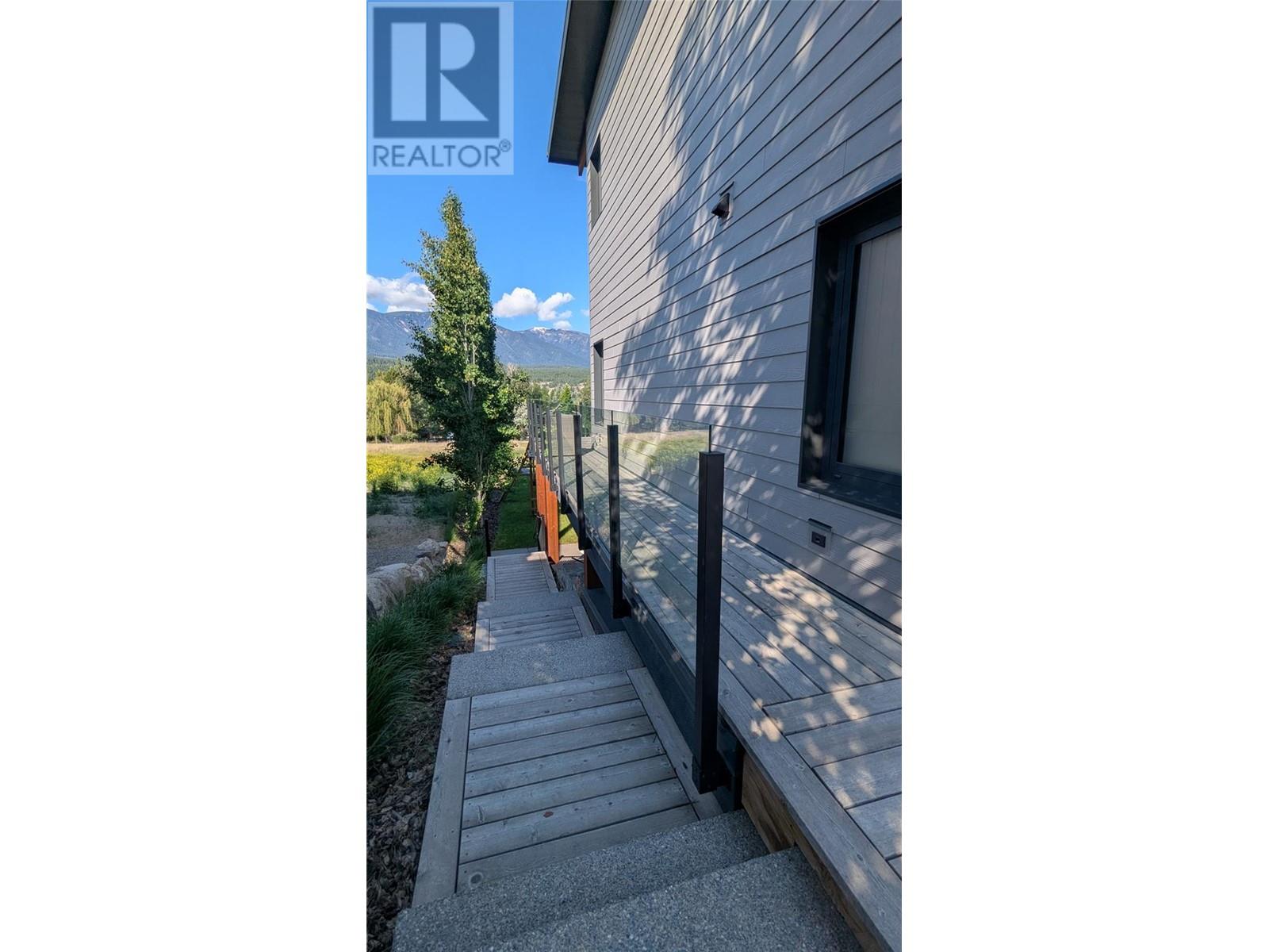 1731 Victoria Avenue, Windermere, British Columbia  V0B 2L2 - Photo 86 - 10342877