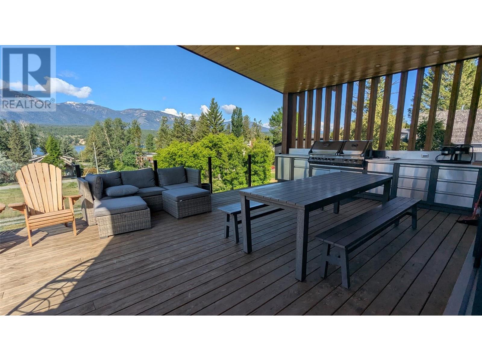 1731 Victoria Avenue, Windermere, British Columbia  V0B 2L2 - Photo 84 - 10342877