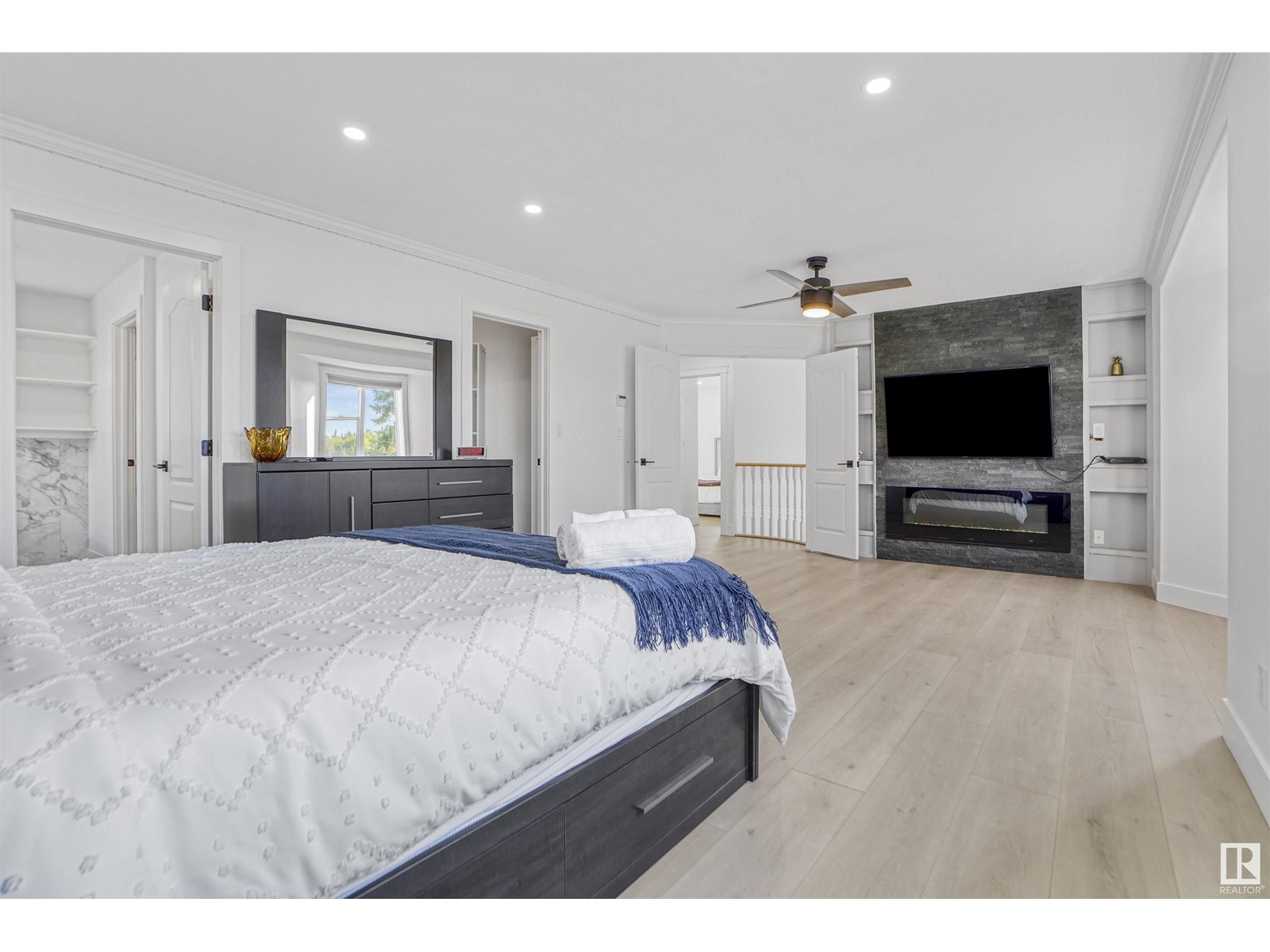 572 Butterworth Wy Nw, Edmonton, Alberta  T6R 2P6 - Photo 23 - E4440411