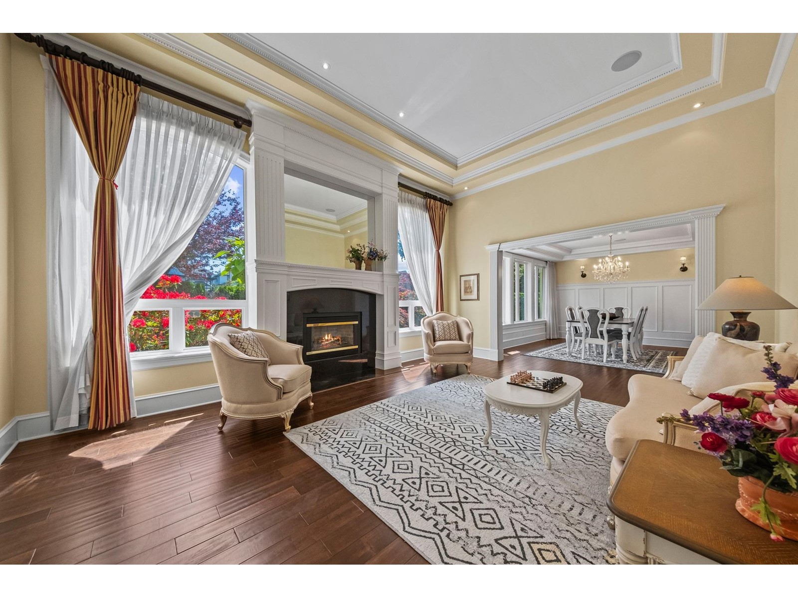 Property at 16581 26 AVENUE image 3