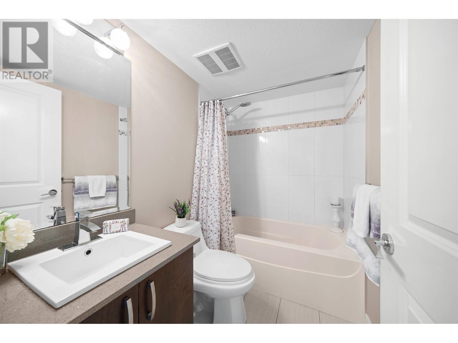 4 838 Royal Avenue, New Westminster, British Columbia  V3M 1J9 - Photo 32 - R3010196