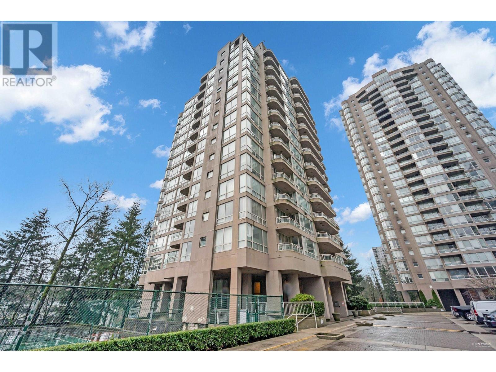 201 9623 MANCHESTER DRIVE, Burnaby, British Columbia