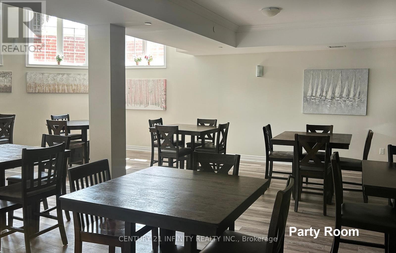 201 - 80 Aspen Springs Drive, Clarington, Ontario  L1C 0V4 - Photo 16 - E12197454