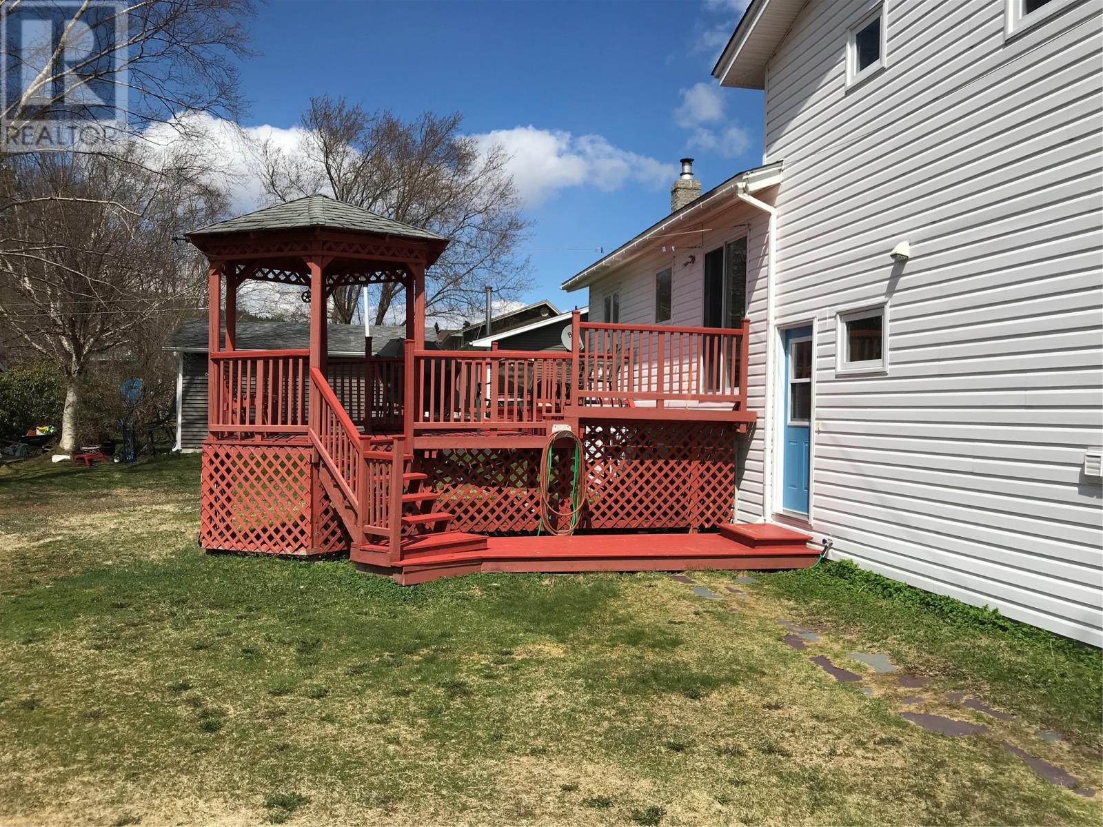 Property at 20 Riverview Drive image 3