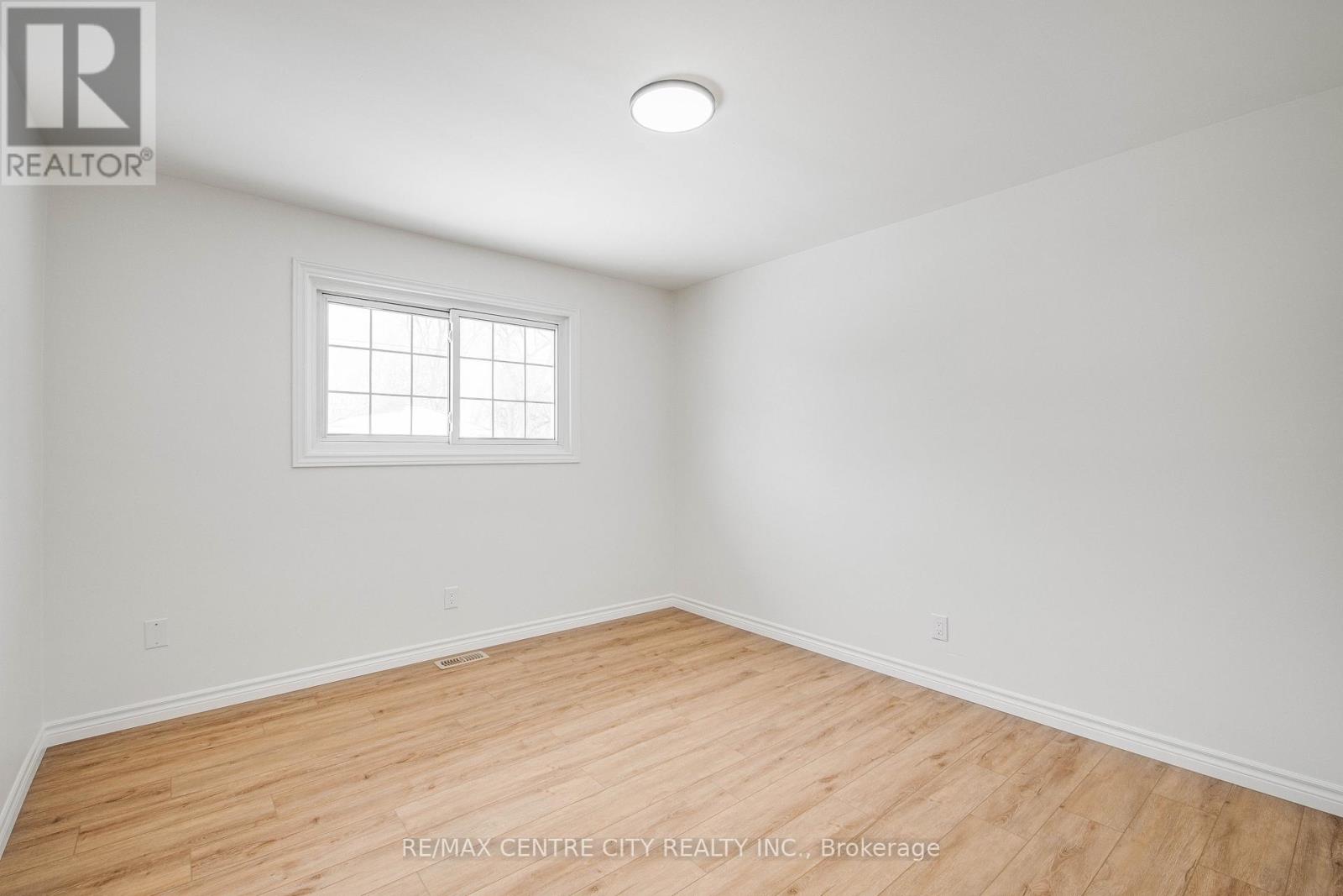 91 Milliner Street, Strathroy-Caradoc, Ontario  N7G 2Z5 - Photo 21 - X12197376