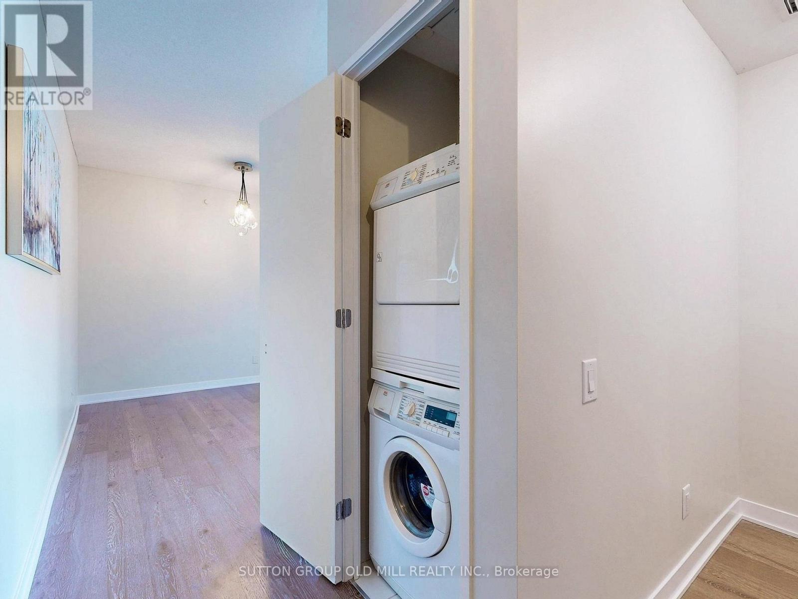 1205 - 90 Park Lawn Road, Toronto, Ontario  M8Y 0B6 - Photo 7 - W12196423