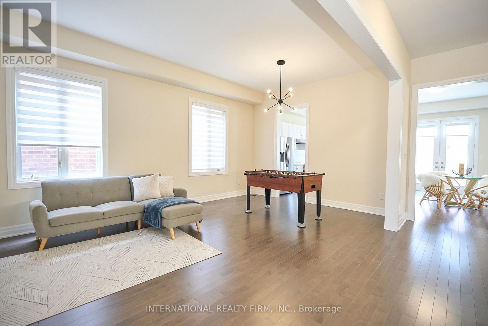 Property at 63 MERLIN STREET image 5