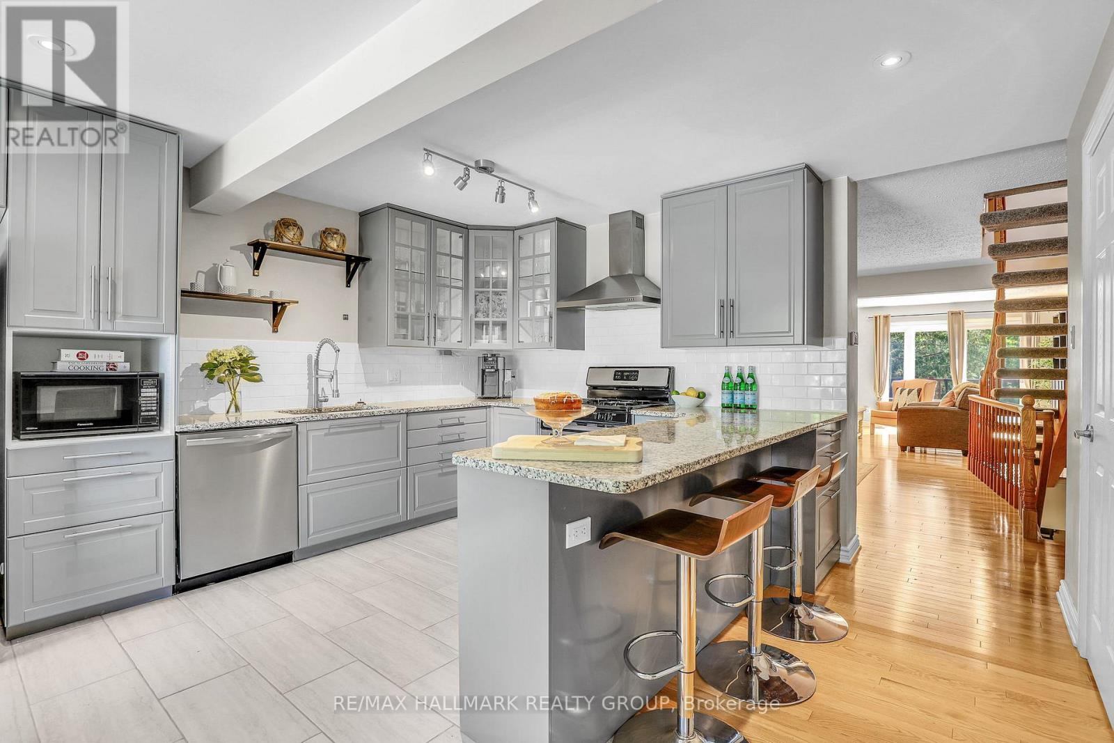 Property at 2298 WALSH AVENUE image 4