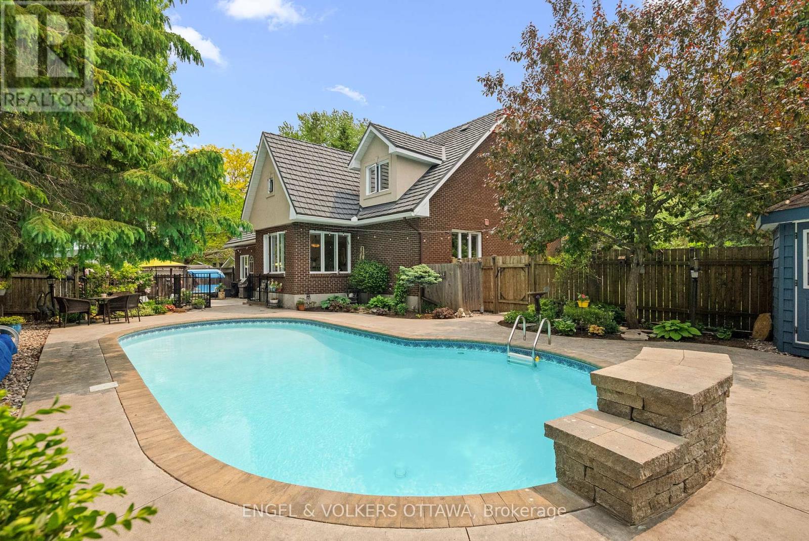 1089 Island View Drive, Ottawa, Ontario  K4M 1J8 - Photo 40 - X12196403