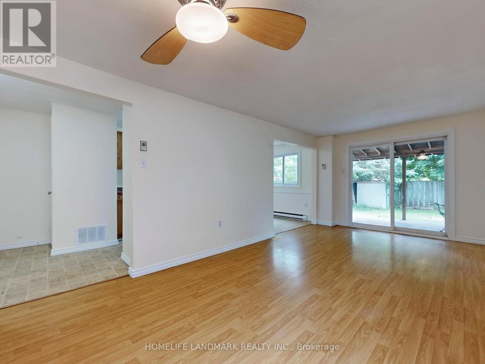 15 Corbett Drive, Barrie, Ontario  L4M 5T1 - Photo 7 - S12189168