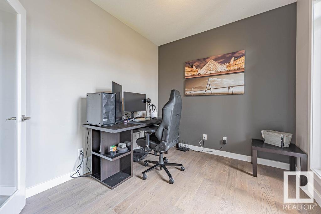 11564 15 Av Nw, Edmonton, Alberta  T6J 7C9 - Photo 5 - E4440415