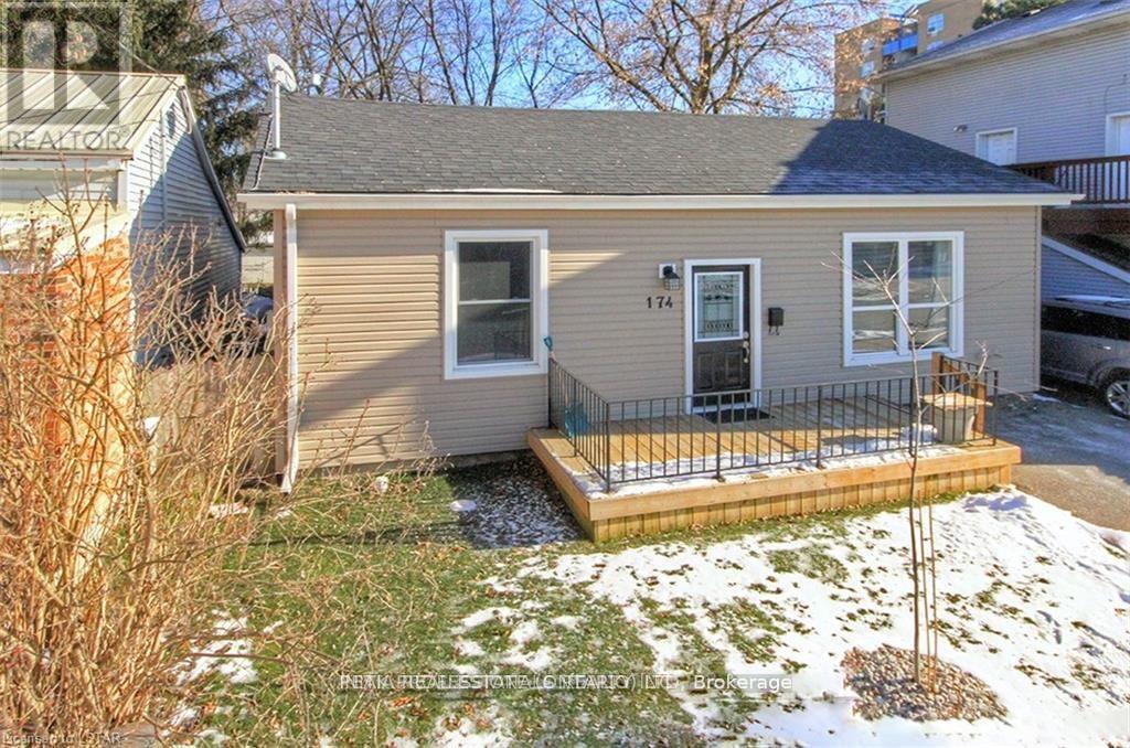 174 Clarence Street, London East, Ontario  N6B 2J7 - Photo 7 - X12197424