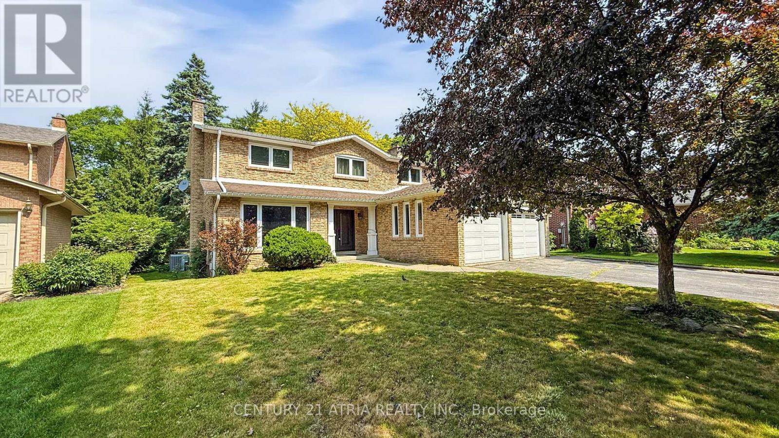 1483 Royal Oaks Road, Mississauga, Ontario  L5H 3R6 - Photo 1 - W12192258
