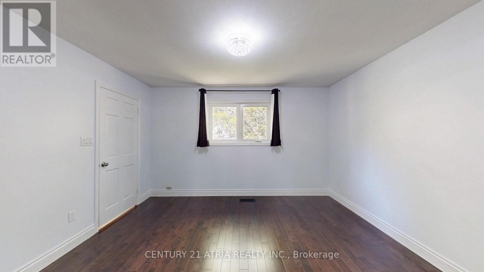1483 Royal Oaks Road, Mississauga, Ontario  L5H 3R6 - Photo 26 - W12192258