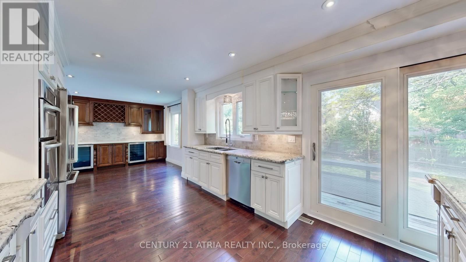 1483 Royal Oaks Road, Mississauga (Lorne Park), Ontario  L5H 3R6 - Photo 5 - W12192258