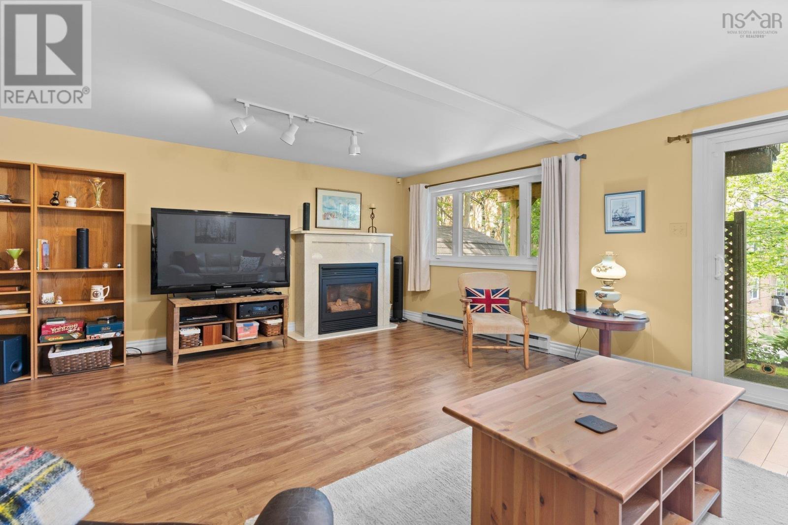 12 Pioneer Ave, Halifax, Nova Scotia  B3M 1W8 - Photo 28 - 202513459