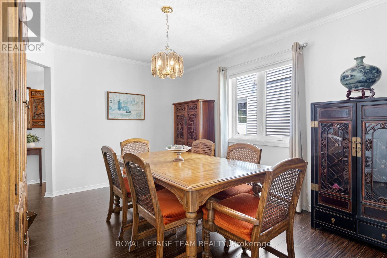 173 Equestrian Drive, Ottawa, Ontario  K2M 2C2 - Photo 8 - X12197457