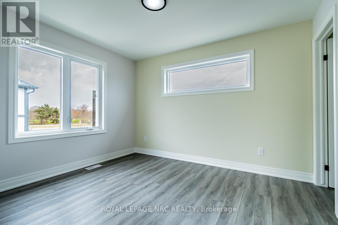 14 - 121a Moffatt Street, St. Catharines, Ontario  L2P 0G4 - Photo 18 - X12197456