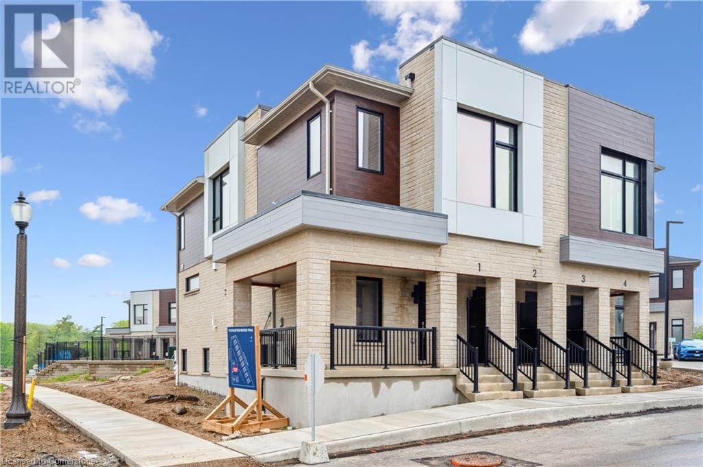 15 STAUFFER WOODS Trail Unit# A01, Waterloo, Ontario