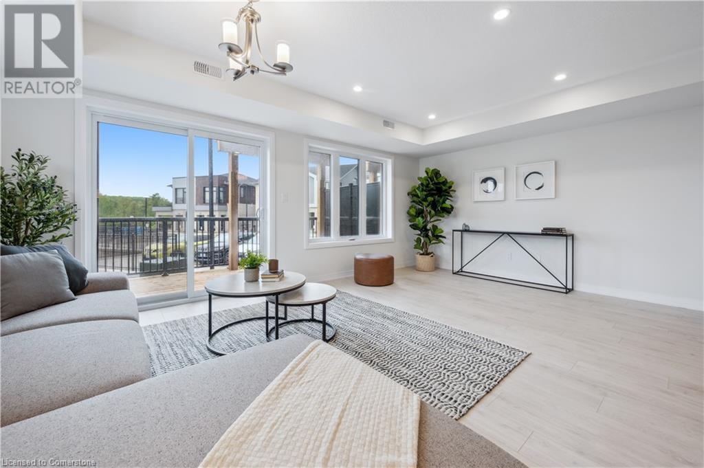 15 Stauffer Woods Trail Unit# A01, Waterloo, Ontario  N2P 2P4 - Photo 4 - 40736026