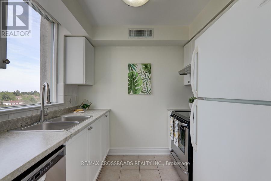 807 - 2627 Mccowan Road, Toronto, Ontario  M1S 5T1 - Photo 18 - E12197404