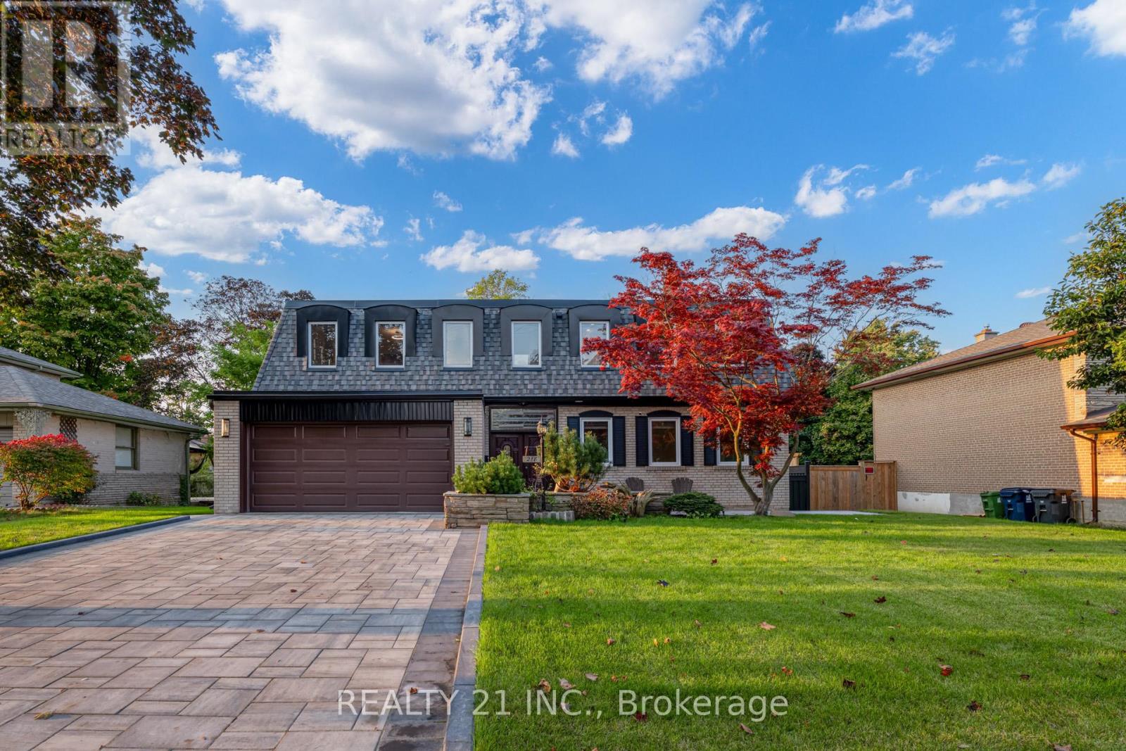 218 GUILDWOOD PARKWAY, Toronto, Ontario