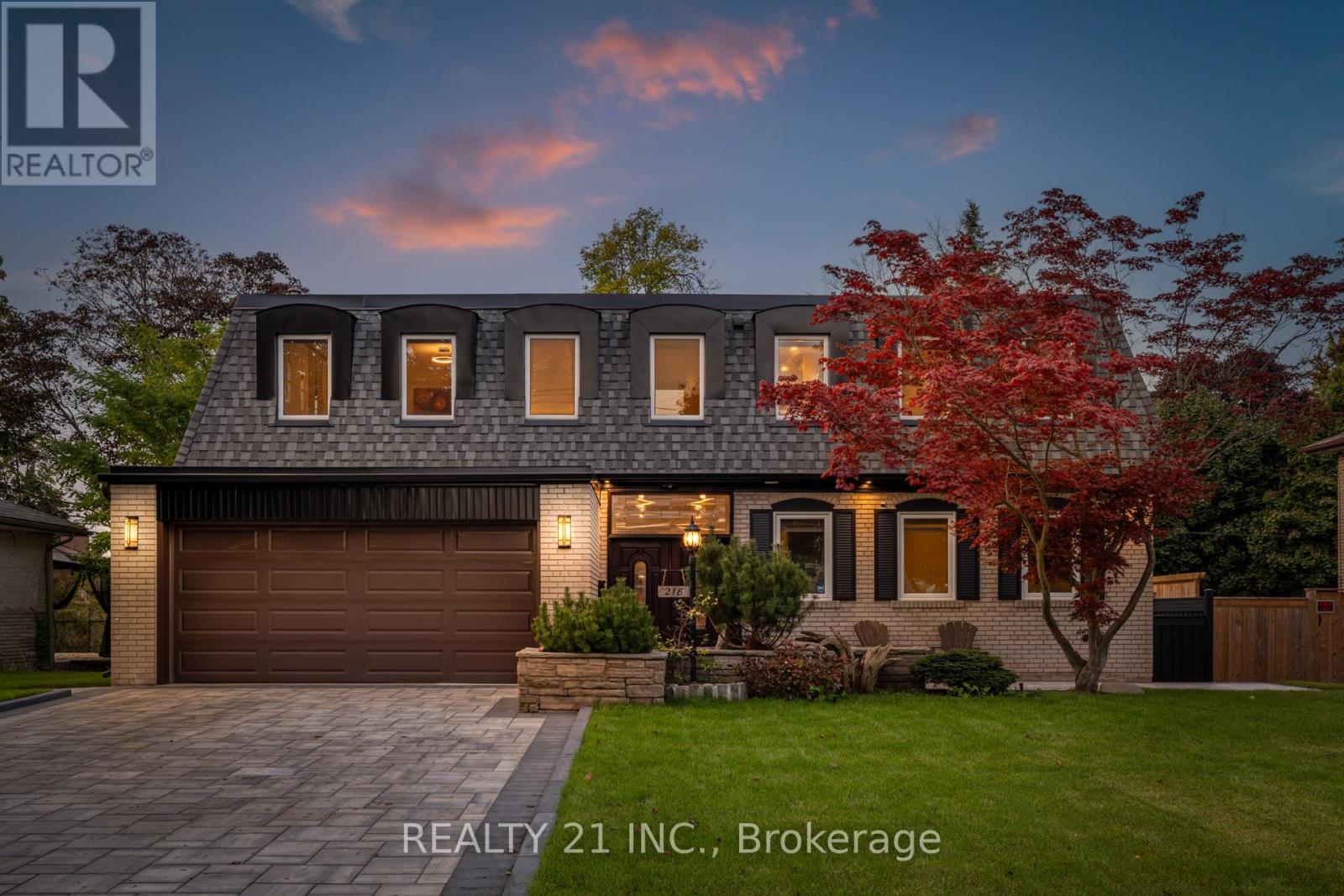 Property at 218 GUILDWOOD PARKWAY image 2