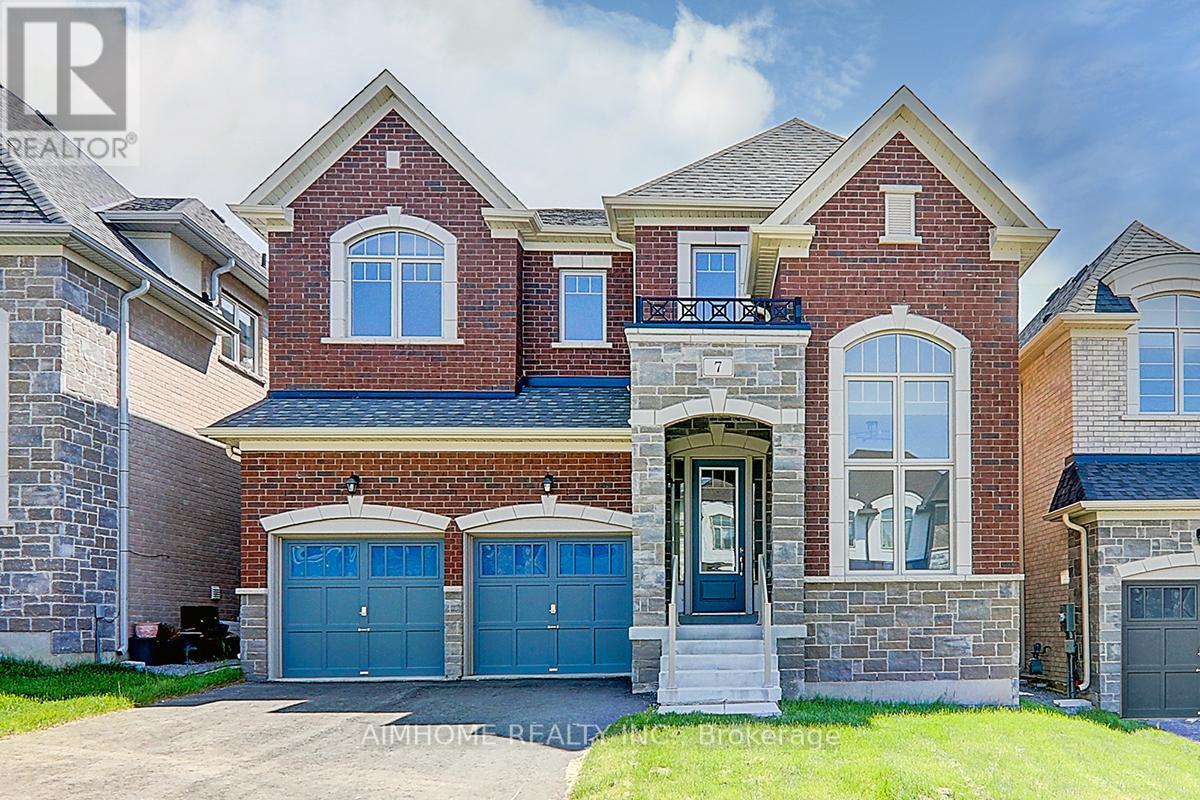 7 GOODWIN COURT, East Gwillimbury, Ontario