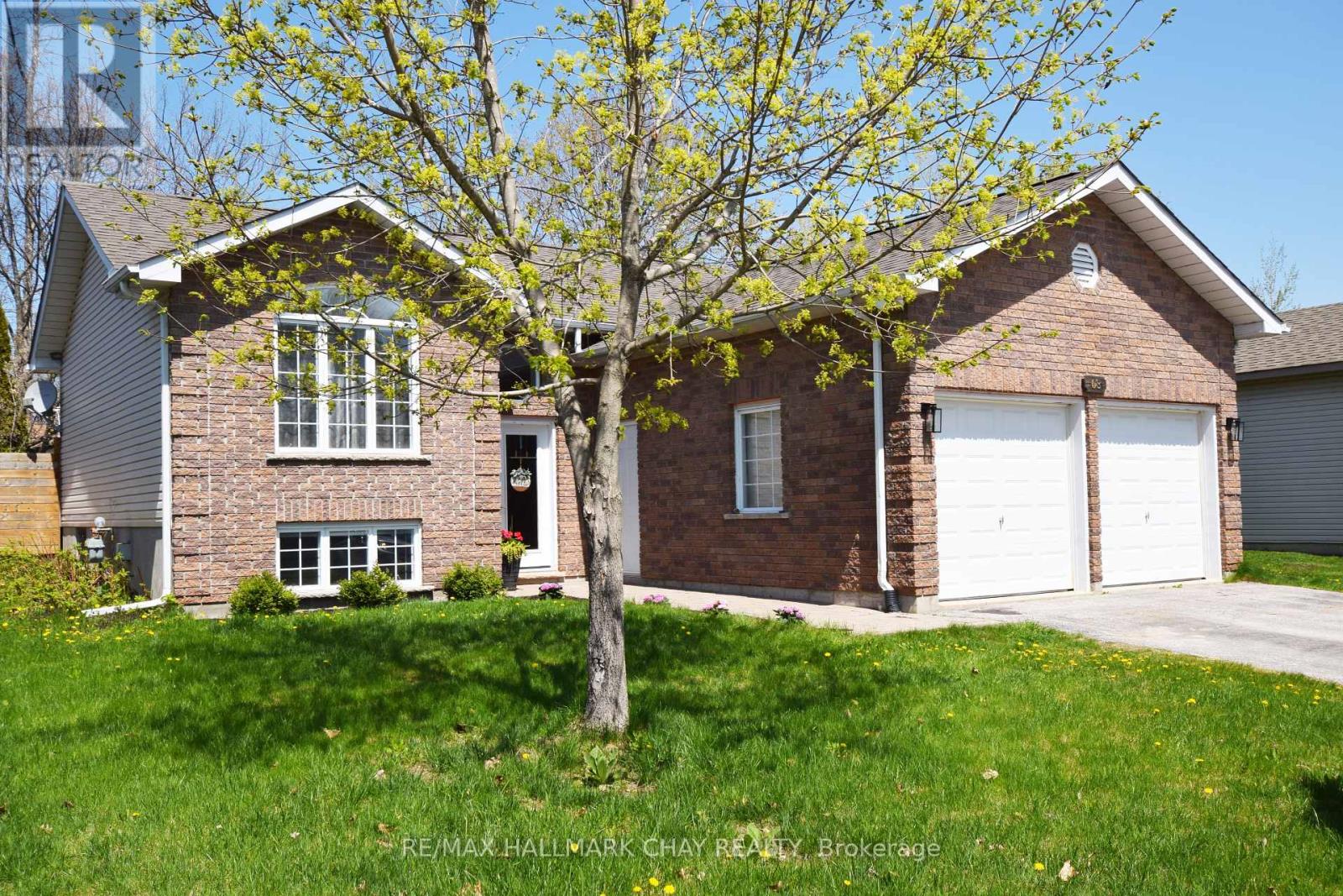 68 ANDERSON CRESCENT, Tay, Ontario