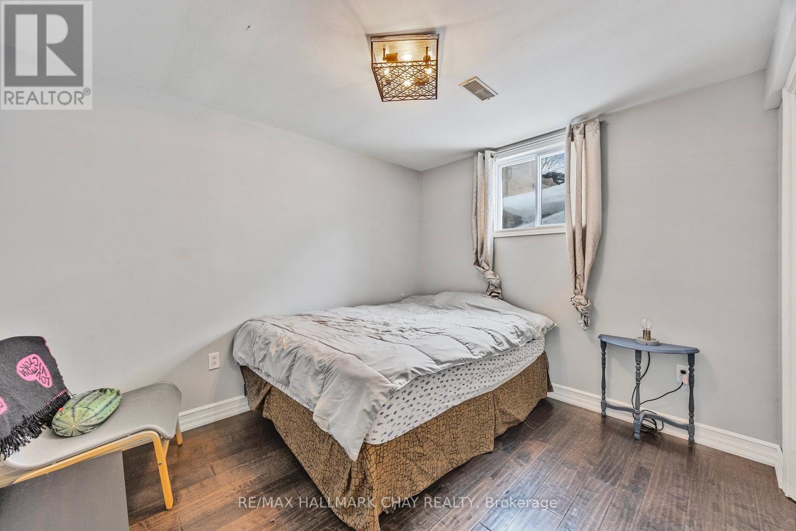 68 Anderson Crescent, Tay, Ontario  L0K 2A0 - Photo 37 - S12197465