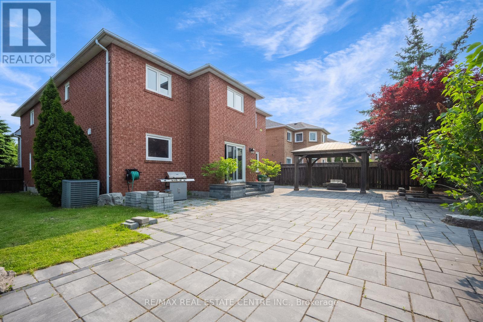 6361 Donway Drive, Mississauga (East Credit), Ontario  L5V 1J5 - Photo 46 - W12197393