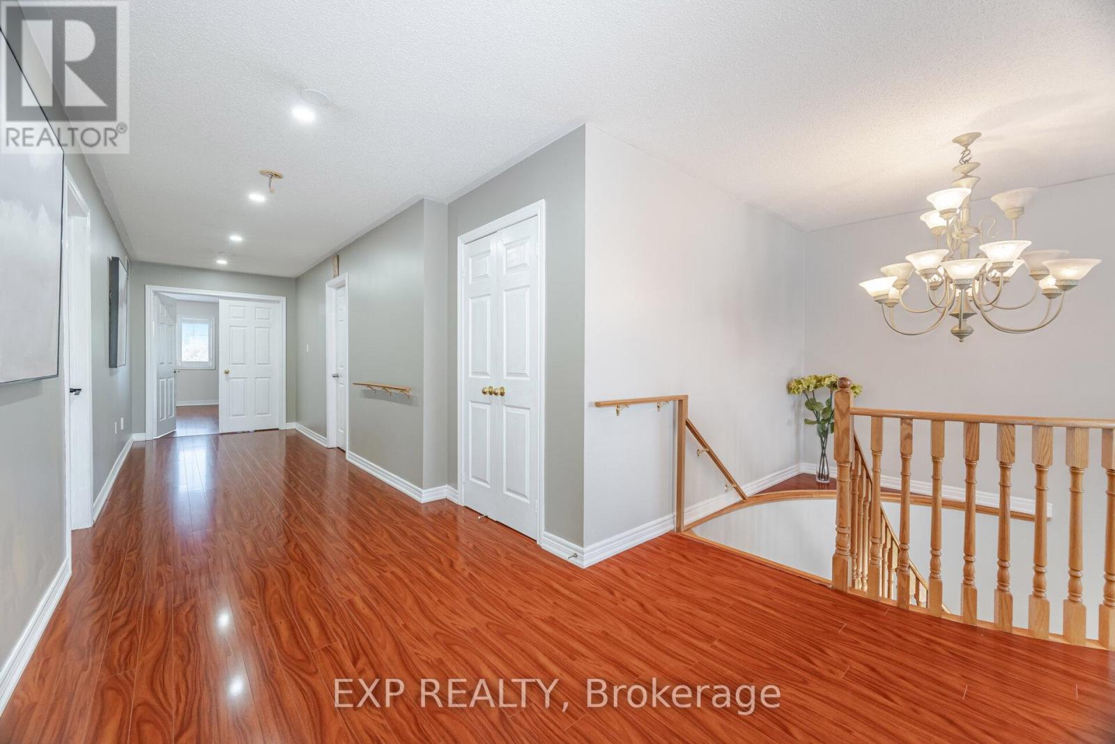 6611 Spinnaker Circle, Mississauga, Ontario  L5W 1R2 - Photo 18 - W12197406