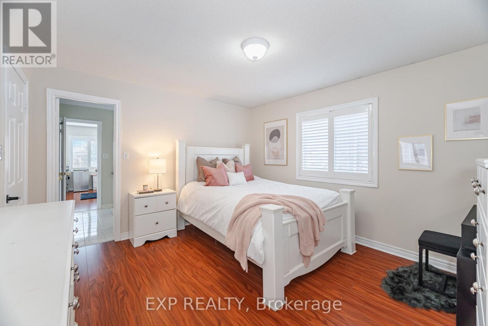 6611 Spinnaker Circle, Mississauga, Ontario  L5W 1R2 - Photo 26 - W12197406