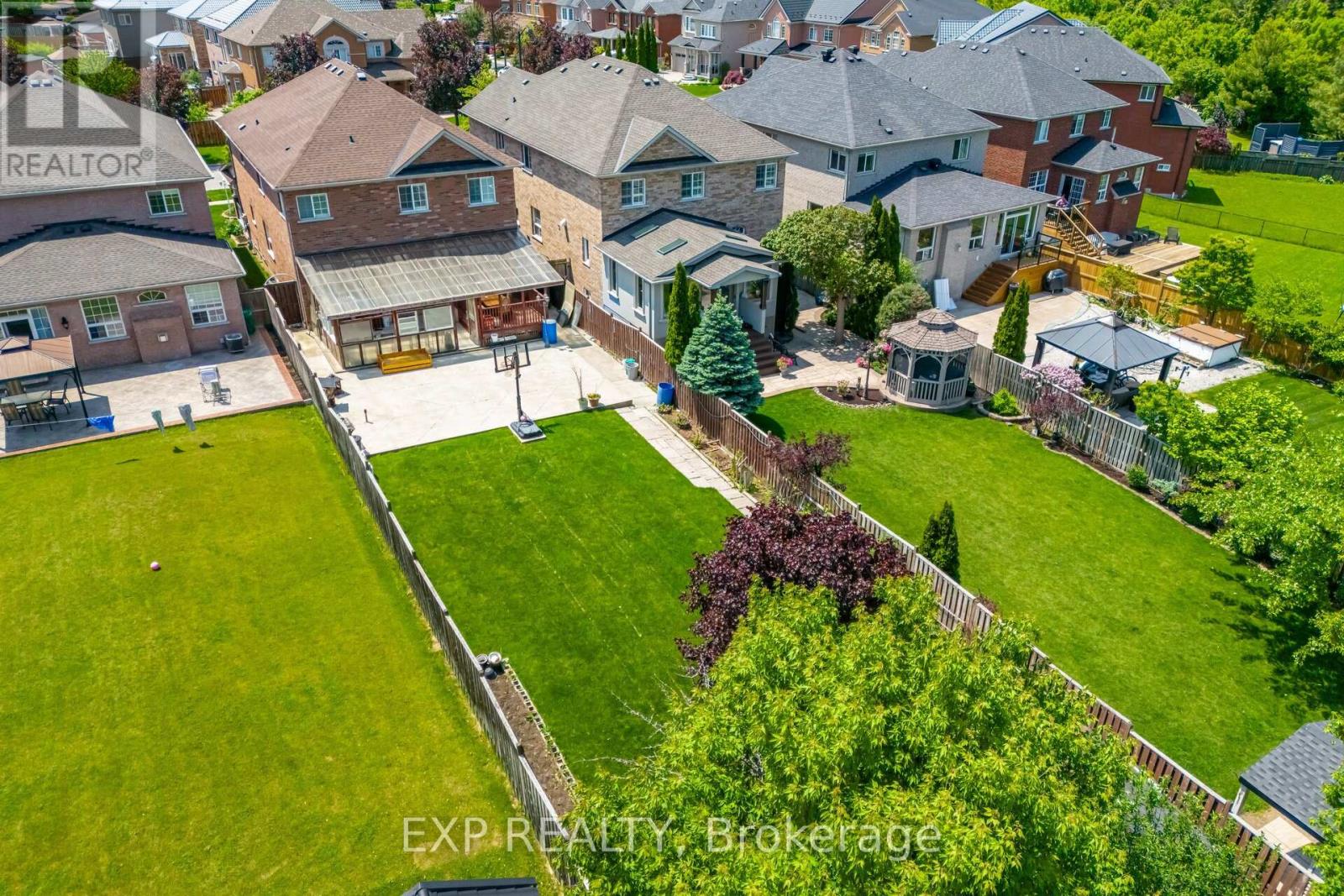 6611 Spinnaker Circle, Mississauga, Ontario  L5W 1R2 - Photo 42 - W12197406