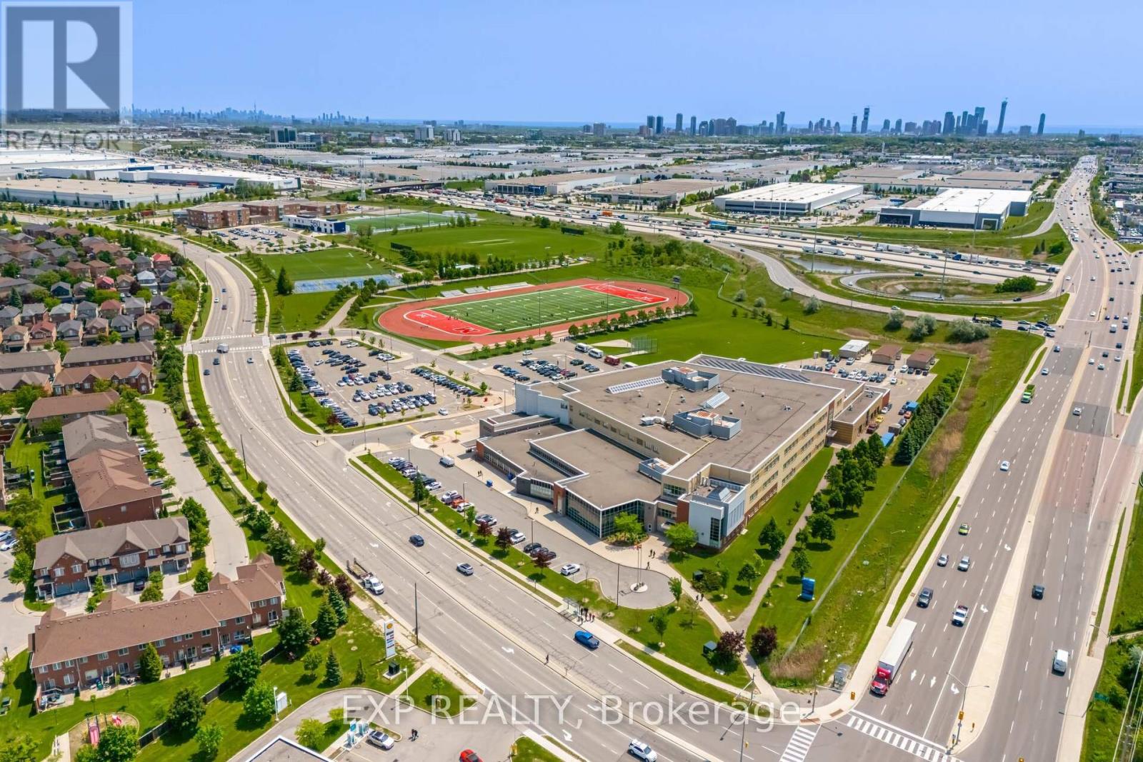 6611 Spinnaker Circle, Mississauga, Ontario  L5W 1R2 - Photo 45 - W12197406