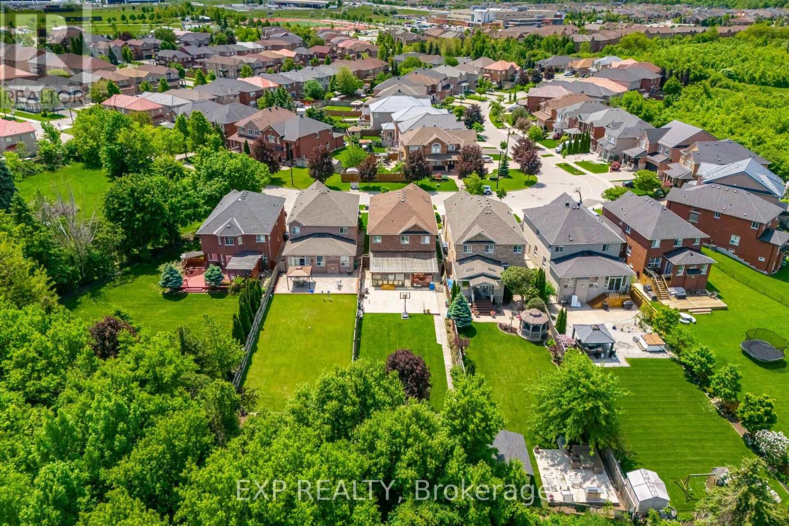 6611 Spinnaker Circle, Mississauga (Meadowvale Village), Ontario  L5W 1R2 - Photo 46 - W12197406