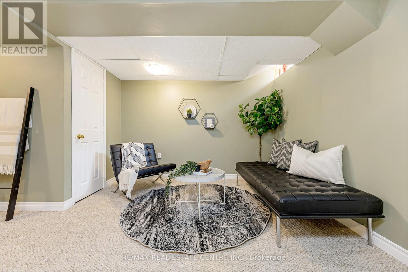 28 Coates Drive, Milton, Ontario  L9T 5R4 - Photo 19 - W12197419