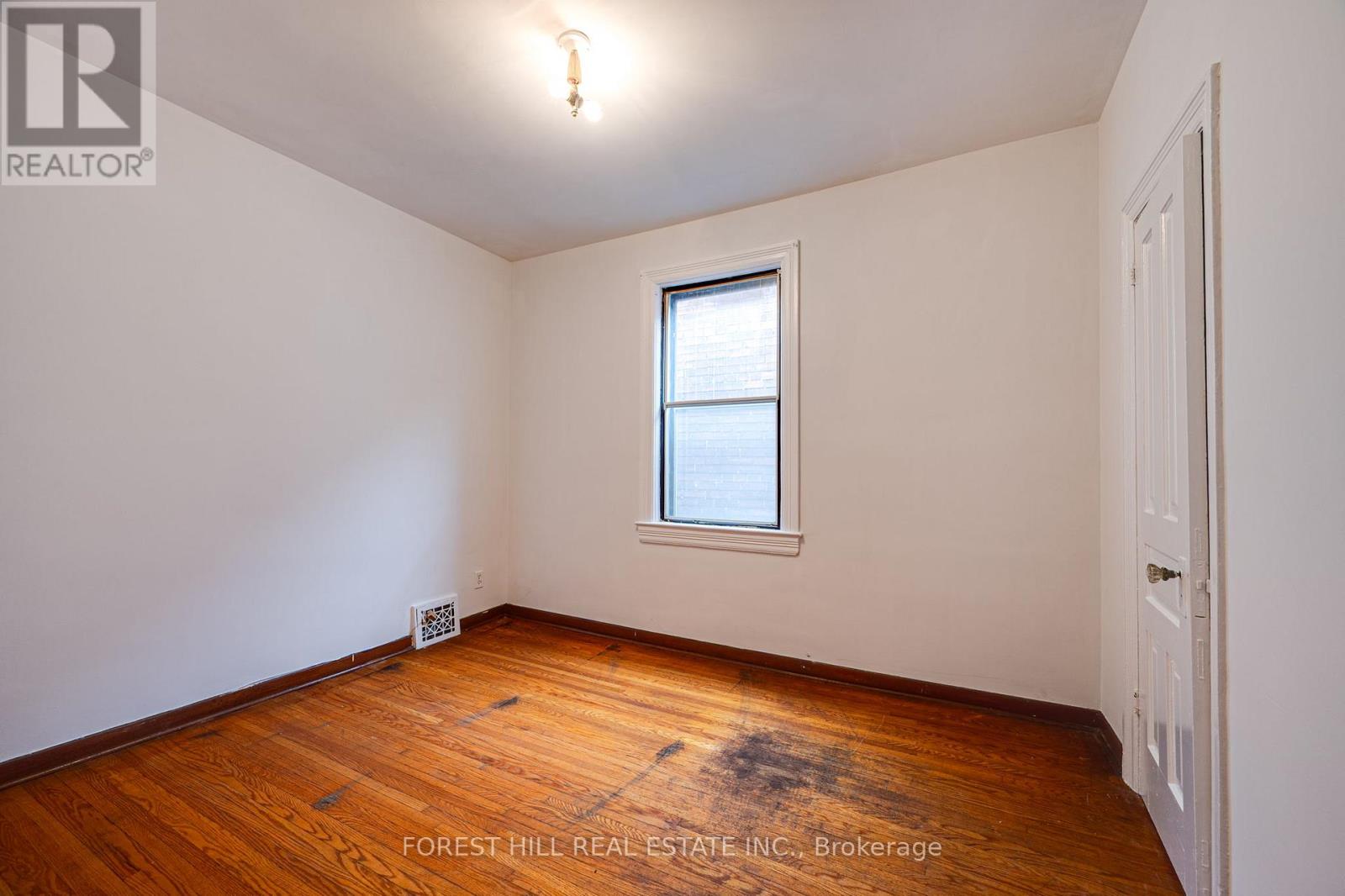 33 Hounslow Heath Road, Toronto, Ontario  M6N 1G7 - Photo 21 - W12197431
