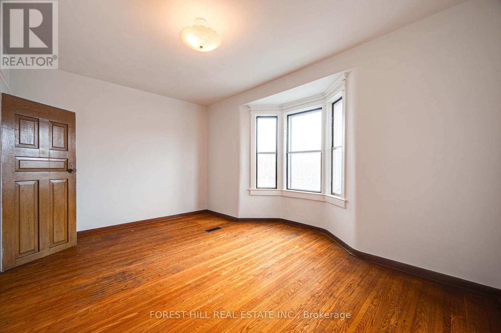 33 Hounslow Heath Road, Toronto, Ontario  M6N 1G7 - Photo 24 - W12197431