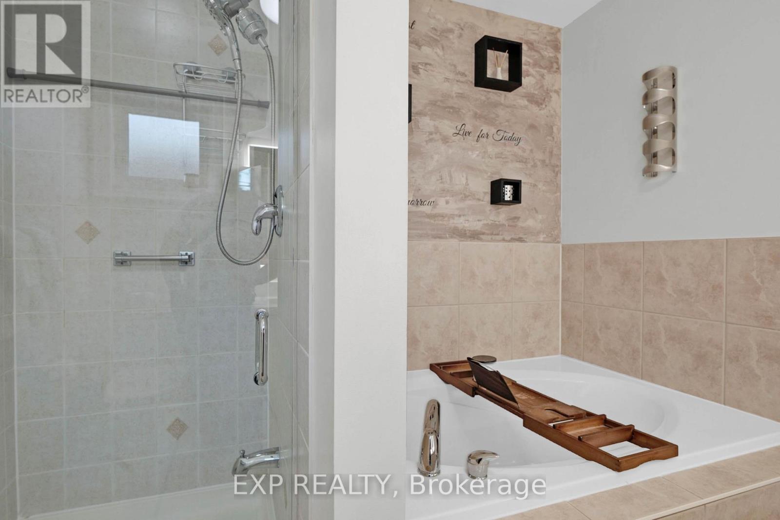 4 Silverbell Court, Brampton, Ontario  L7A 3V3 - Photo 16 - W12197451