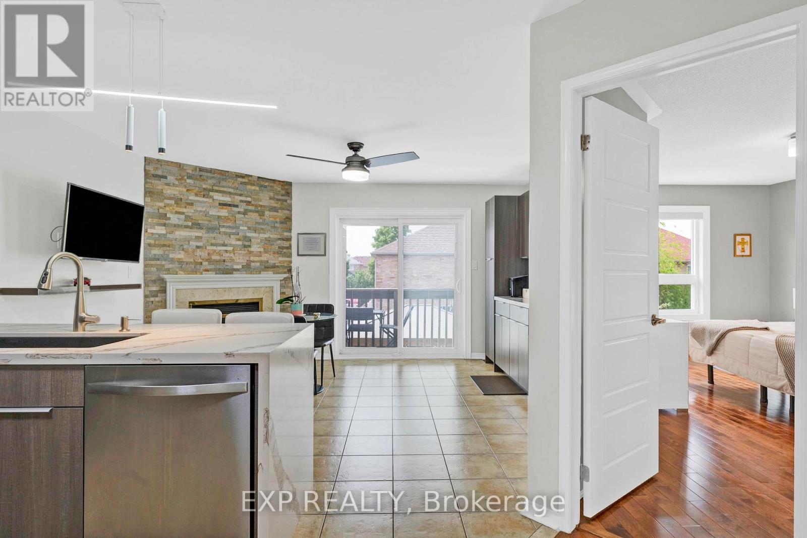 4 Silverbell Court, Brampton, Ontario  L7A 3V3 - Photo 8 - W12197451