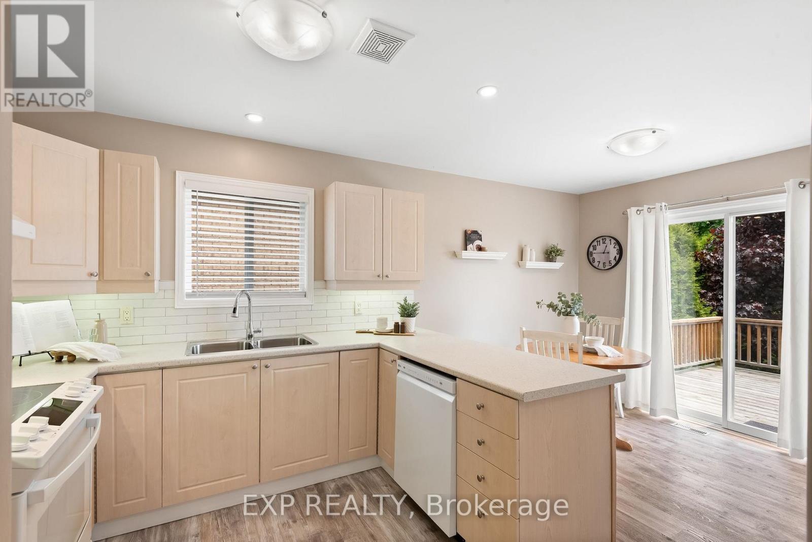 281 Rockingham Court, Cobourg, Ontario  K9A 5W3 - Photo 12 - X12197518