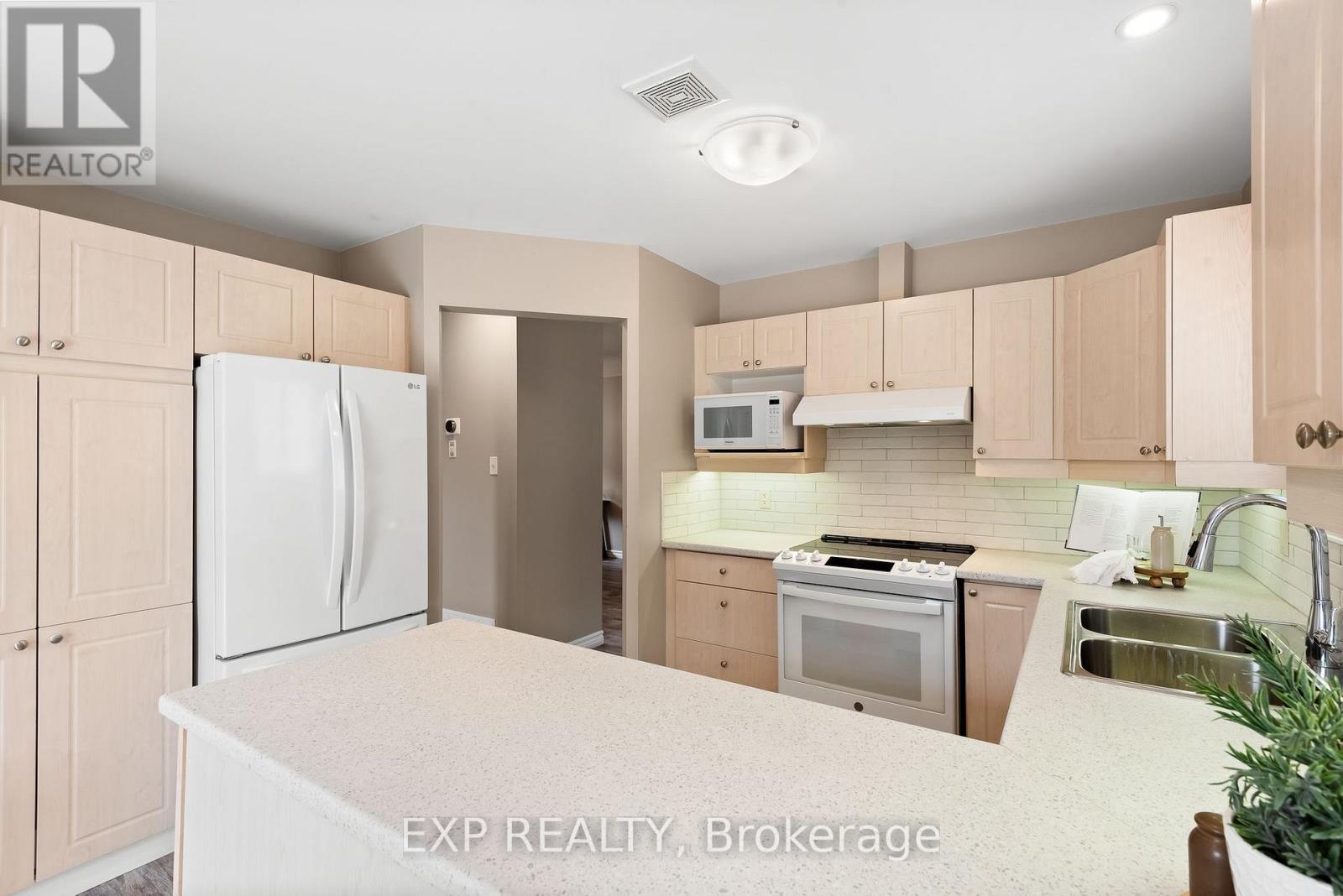 281 Rockingham Court, Cobourg, Ontario  K9A 5W3 - Photo 15 - X12197518