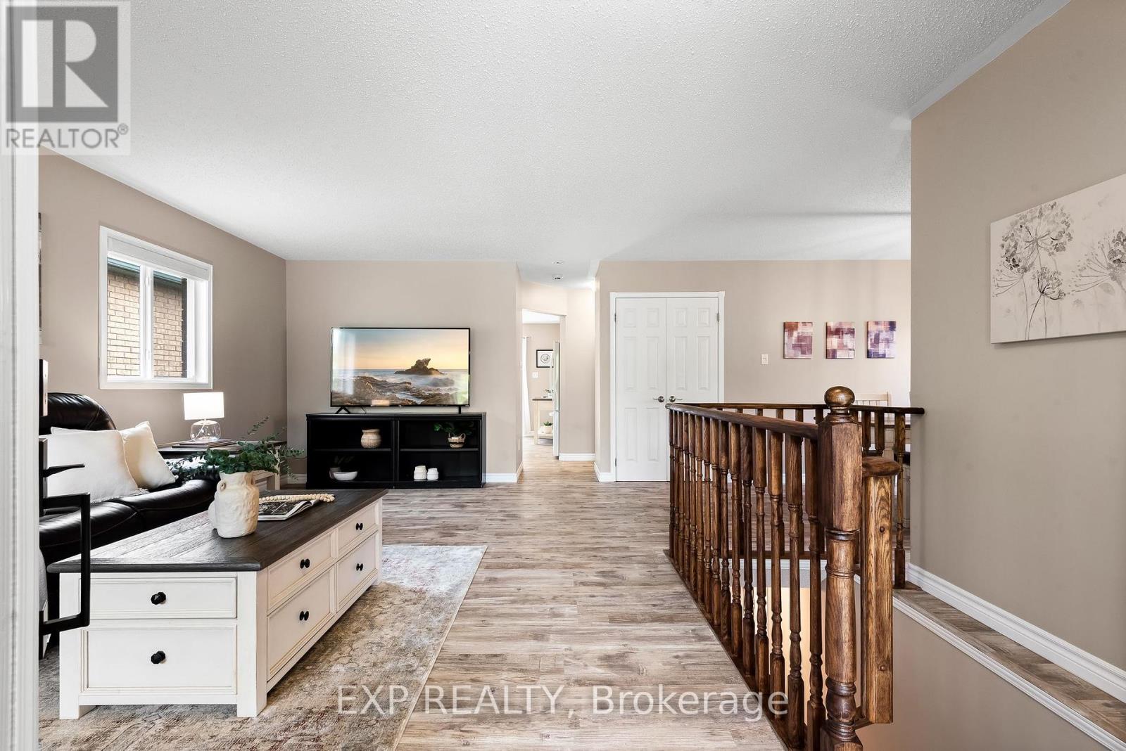281 Rockingham Court, Cobourg, Ontario  K9A 5W3 - Photo 6 - X12197518