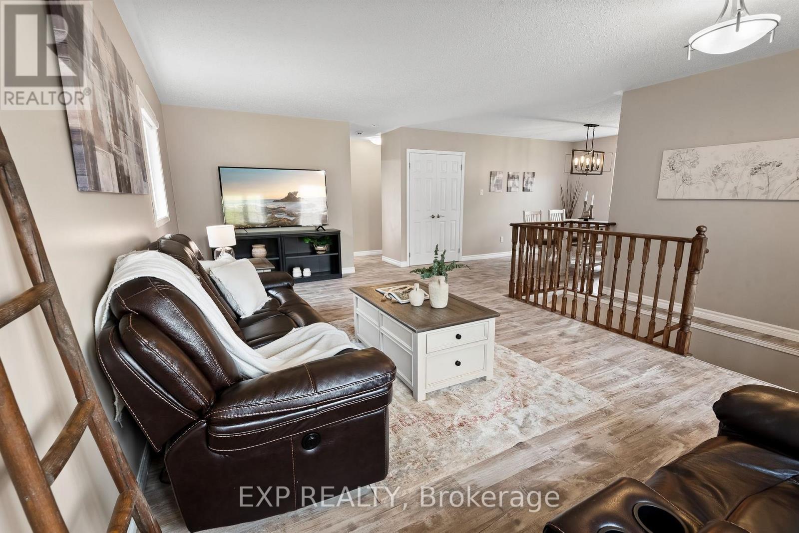 281 Rockingham Court, Cobourg, Ontario  K9A 5W3 - Photo 7 - X12197518