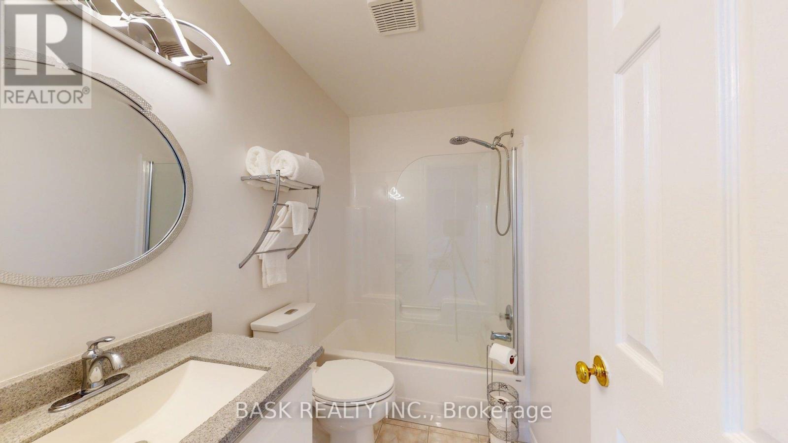 87 Schroder Crescent, Guelph, Ontario  N1E 7B4 - Photo 30 - X12197405