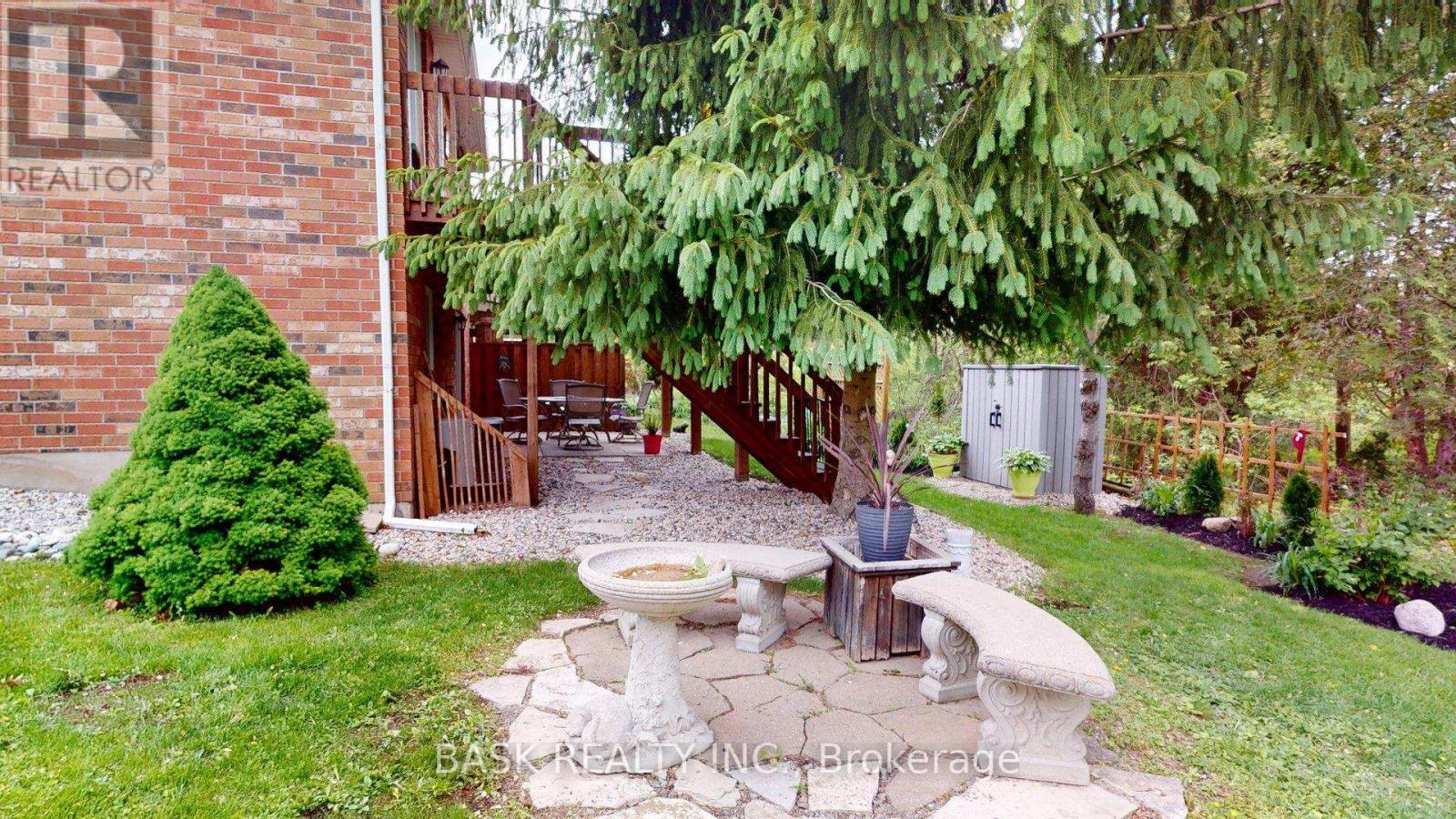 87 Schroder Crescent, Guelph, Ontario  N1E 7B4 - Photo 42 - X12197405