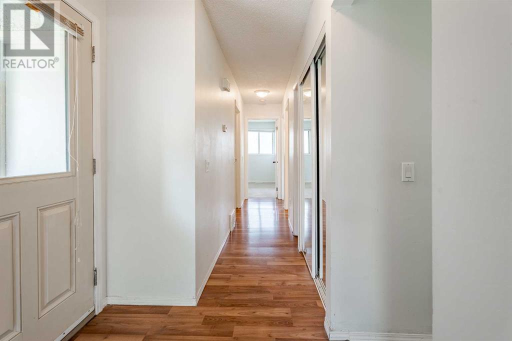 Property at 42, 2511 38 Street NE image 4